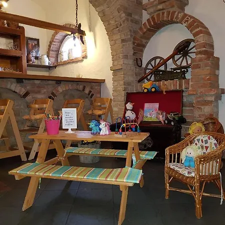 فندق Ritterhof Kampehl *